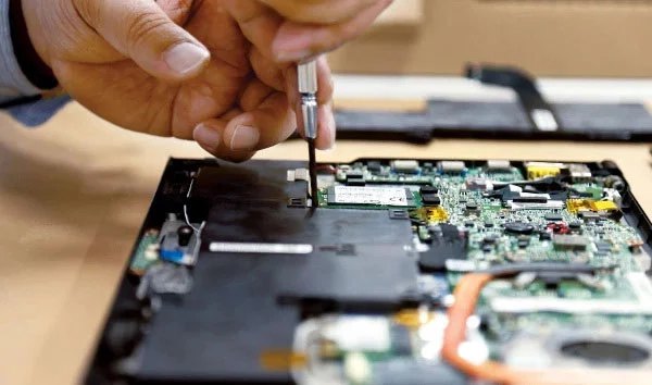 グラフィックボードを搭載する際の注意点